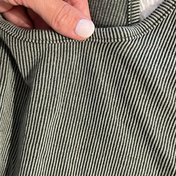 Lulus sage green ribbed sleeveless maxi dress. Size large. New with tags - Picture 6 of 6